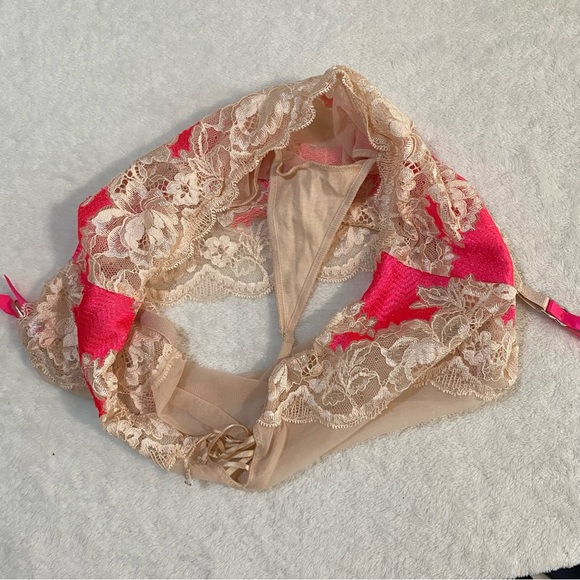 Victoria’s Secret Very Sexy Seduction Garter Skirt Thong - Picture 4 of 4